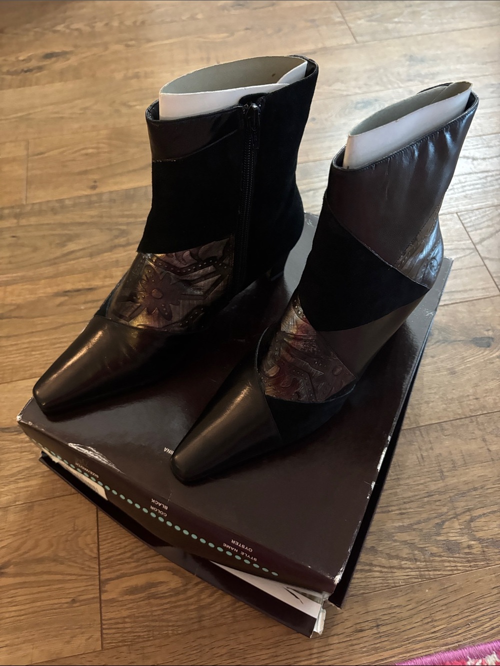 Women's Black Mixed-Material Pointed Ankle Booties